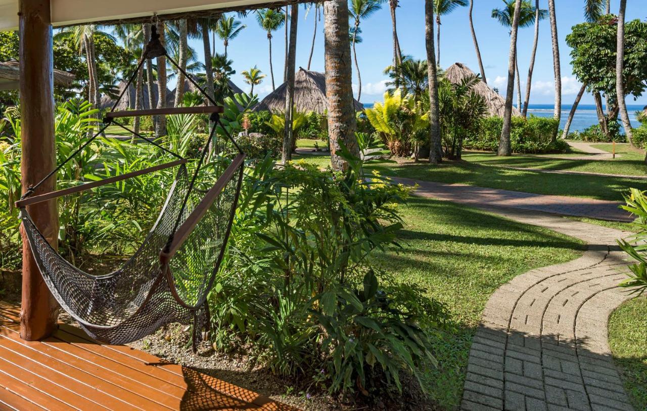 Outrigger Fiji Beach Resort Korotogo Luaran gambar View from the resort
